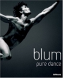 Pure Dance: Photographs of the Stuttegart Ballet 2004 г 196 стр ISBN 3832790039 инфо 3769n.